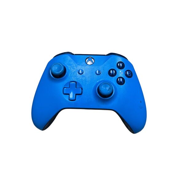 Microsoft Xbox One S White With Games/ 6 Controllers - Picture 8 of 11